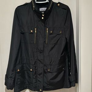 Lightweight hooded Calvin Klein jacket.